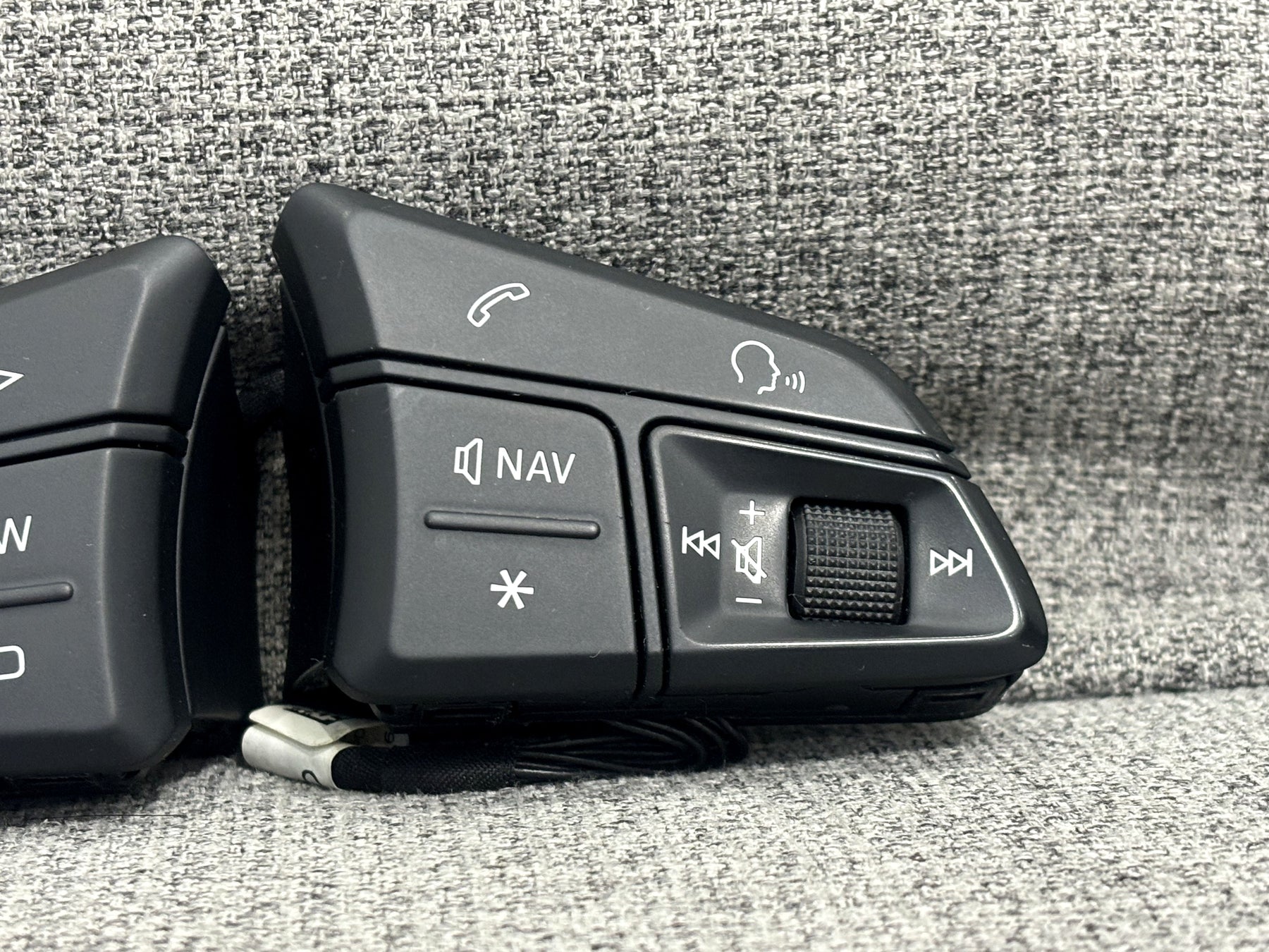 AUDI TT TTS MK3 Button 8S0951523C