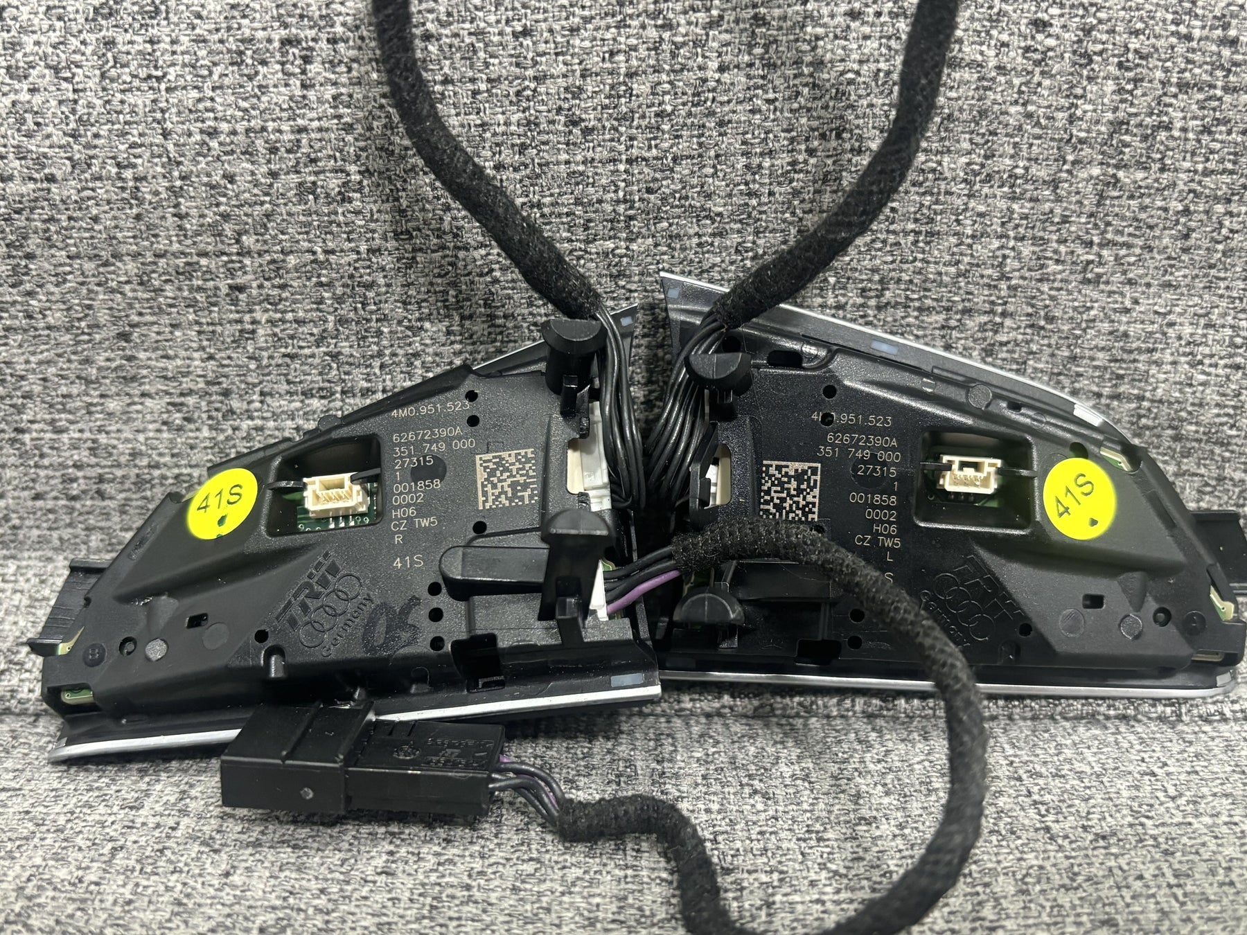 AUDI Q3 Q5 Q7 Q8 A4 AVANT Buttons 4M0951523