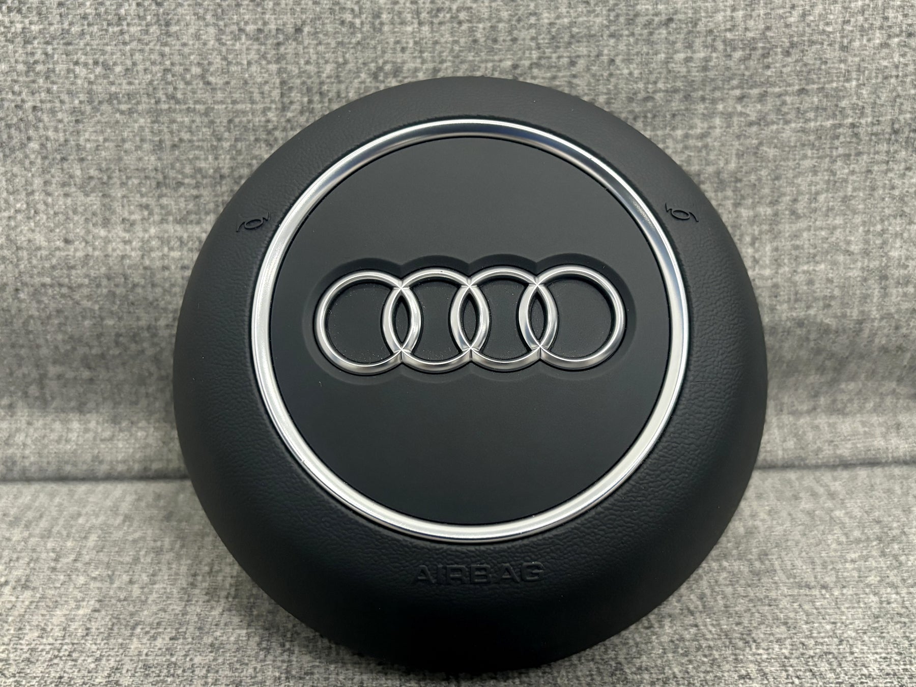 Audi A3 S3 RS3 8V Q2 Steering Wheel Airbag 8V0880201 81A880201