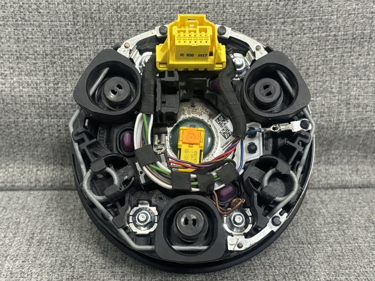 Audi A3 S3 RS3 8V Q2 Steering Wheel Airbag 8V0880201 81A880201