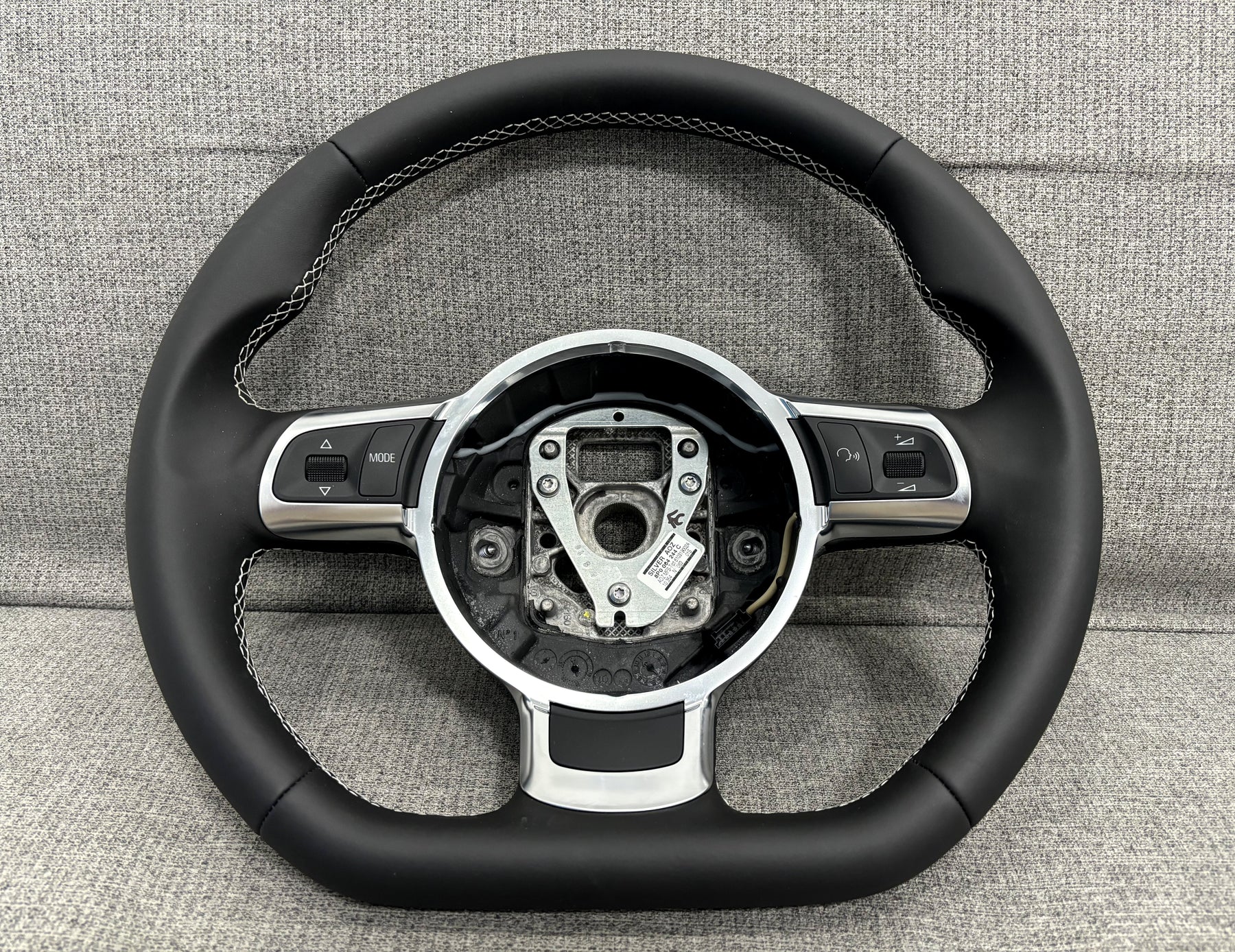 Audi TT TTS A3 S3 RS3 A6 S6 RS6 S4 S5 R8 Flat Bottom Steering Wheel *Genuine New