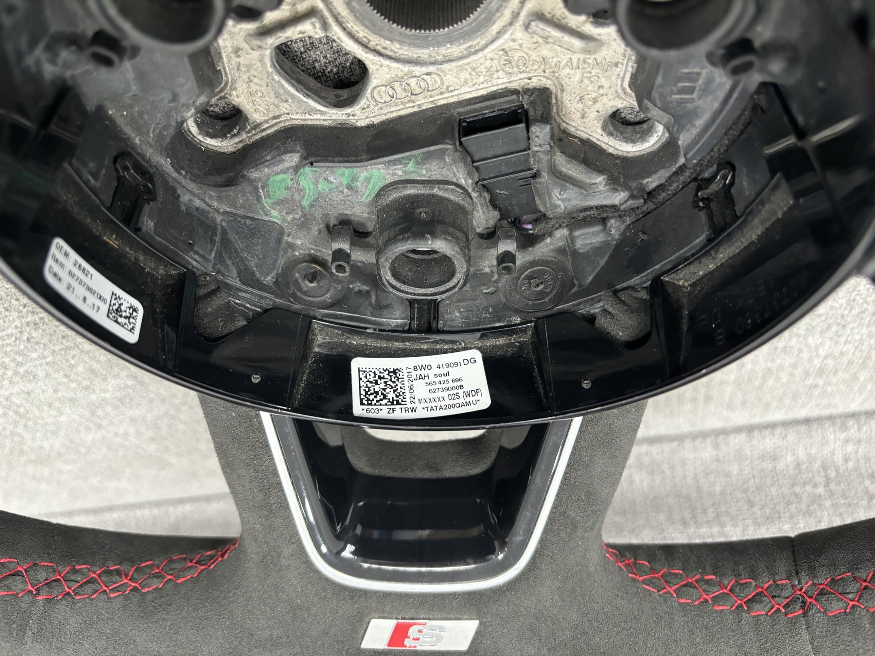 Audi S4 A4 B9 RS4 A5 S5 RS5 F5 Alcantara S-Line Steering Wheel Manual Original