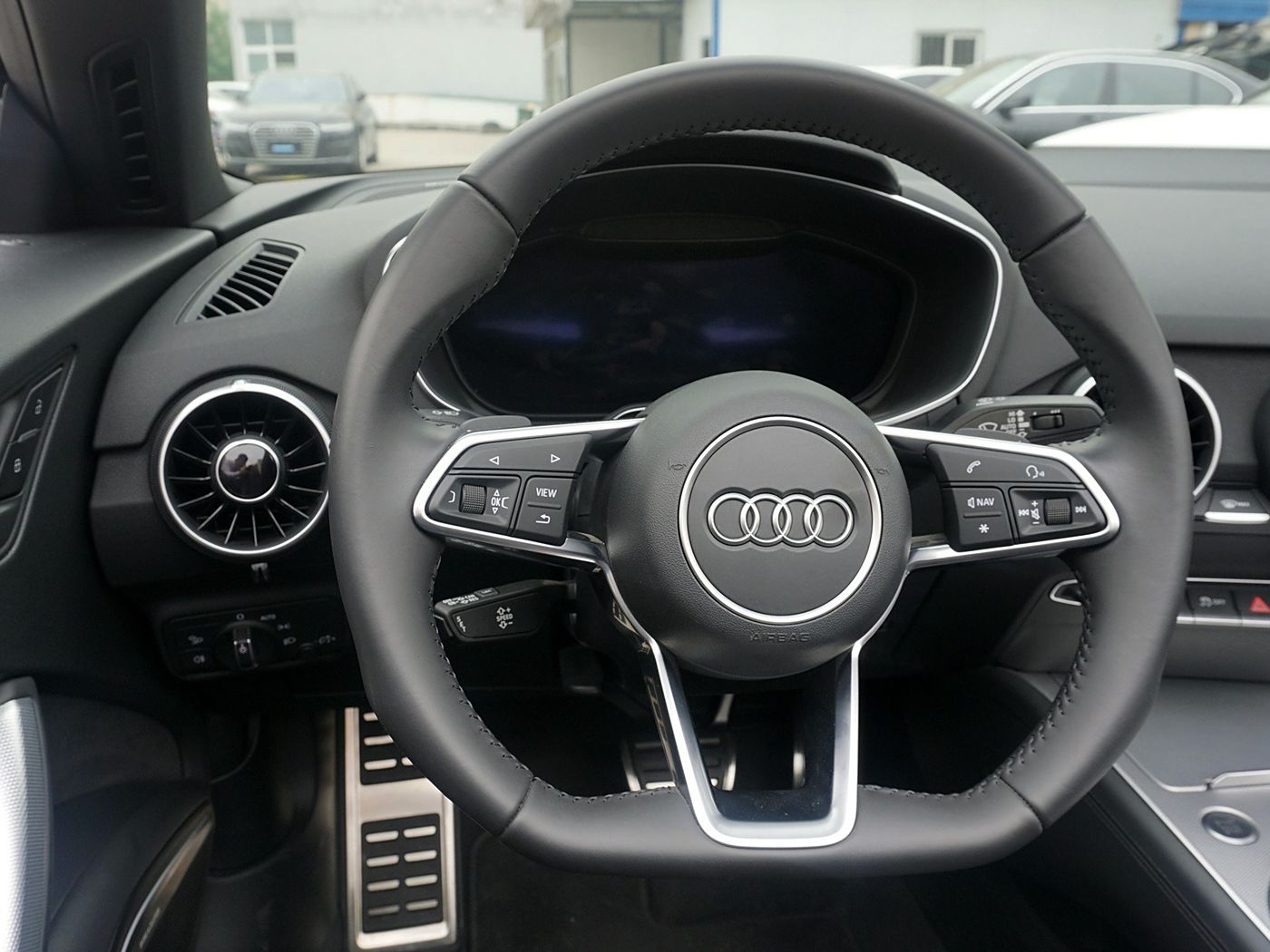 Audi TT TTS RS Mk3 Flat bottom D Type Sport Steering wheel 8S0419091E Original