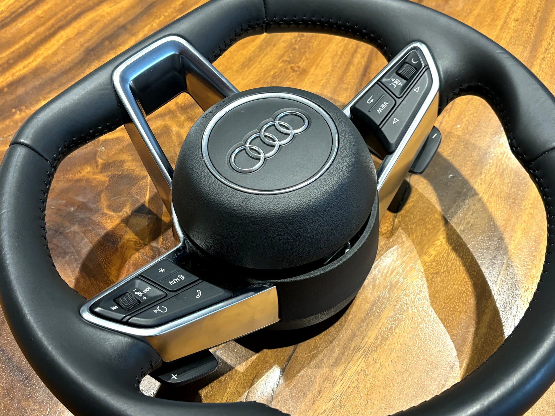 Audi TT TTS RS Mk3 Flat bottom D Type Sport Steering wheel 8S0419091E Original