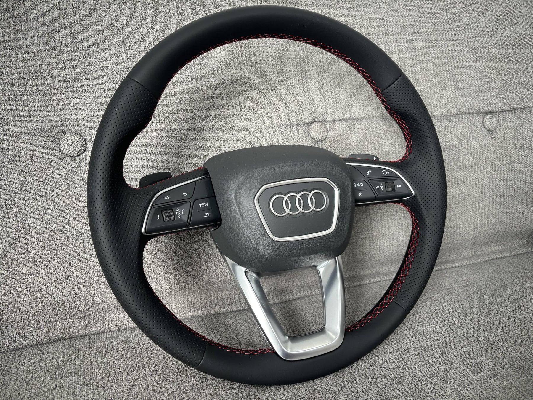 AUDI A4 B9 A5 F5 Q5 FY Q7 4M Q8 Red Stitching Sport Steering Wheel With Paddles