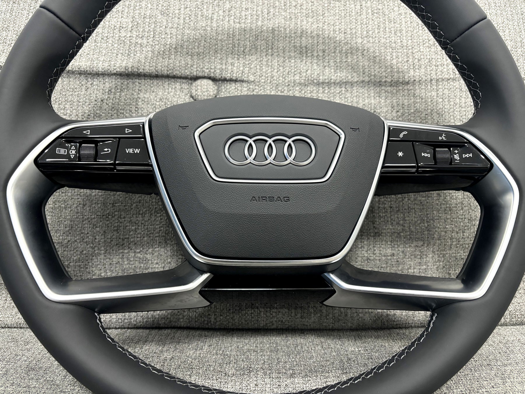 Audi Multifuctional Steering Wheel A6 S6 RS6 C8 A7 S7 A8 S8 E-TRON Q6