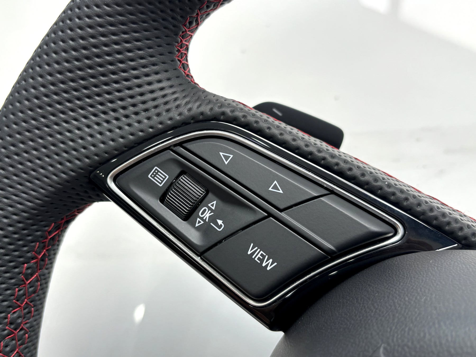 Audi S4 A4 B9 RS4 A5 S5 RS5 F5 Flat Bottom Steering Wheel With Paddles Original