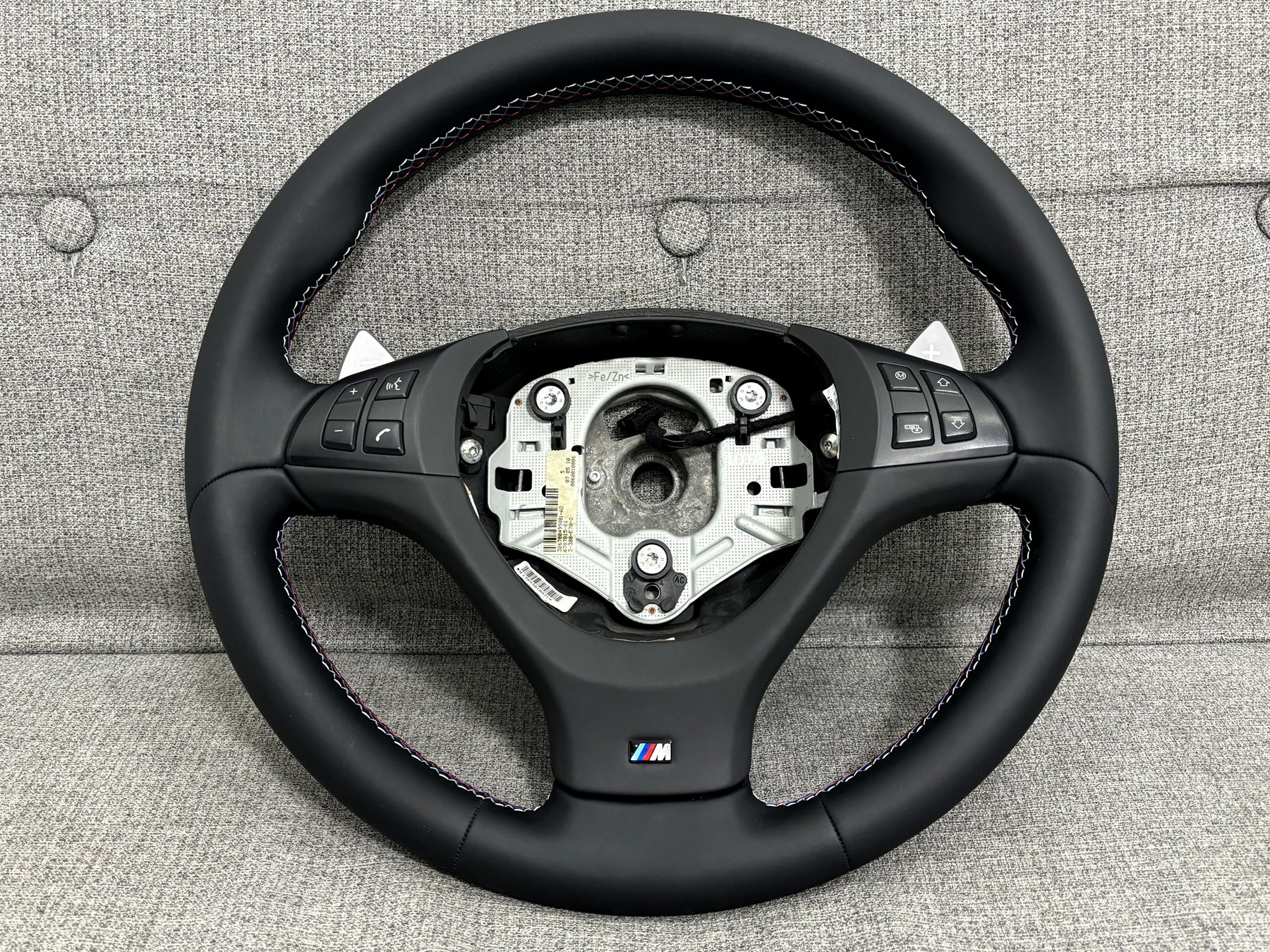 Genuine BMW E70 X5M E71 X6M M Steering Wheel With Paddels NEW Leather Retrimed