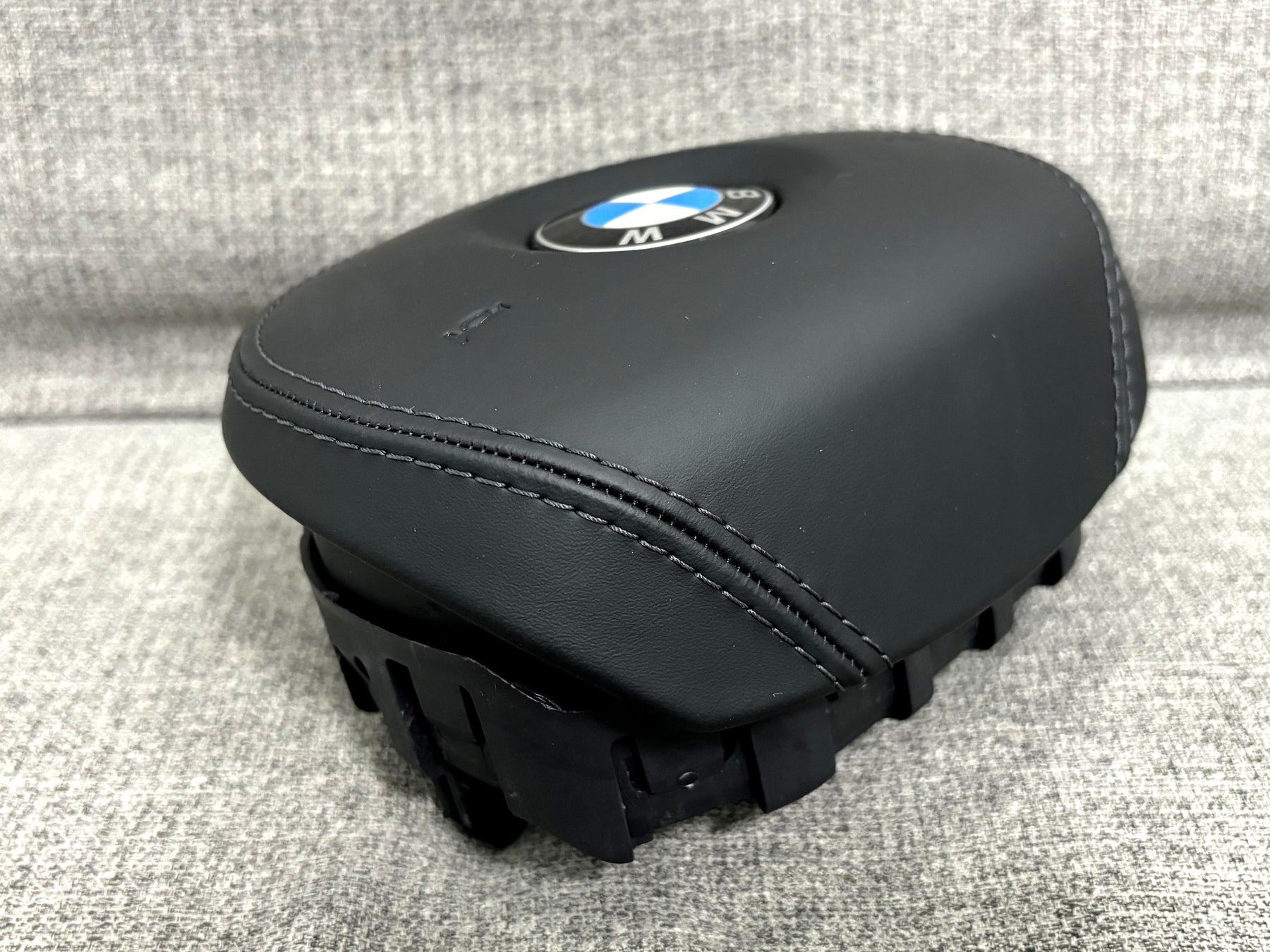 BMW E90 E91 E92 E81 E84 E87 3 1 series M Sport Steering Wheel Airbag