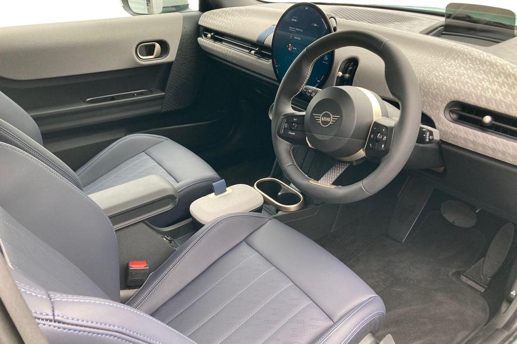 MINI JCW SPORT HEATED STEERING WHEEL Leather F65 F66 F67 J01 U25