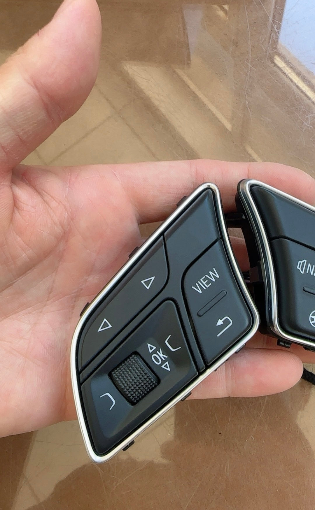 AUDI A1 A3 A4 A5 Q2 Buttons 8W0951523H HEATED