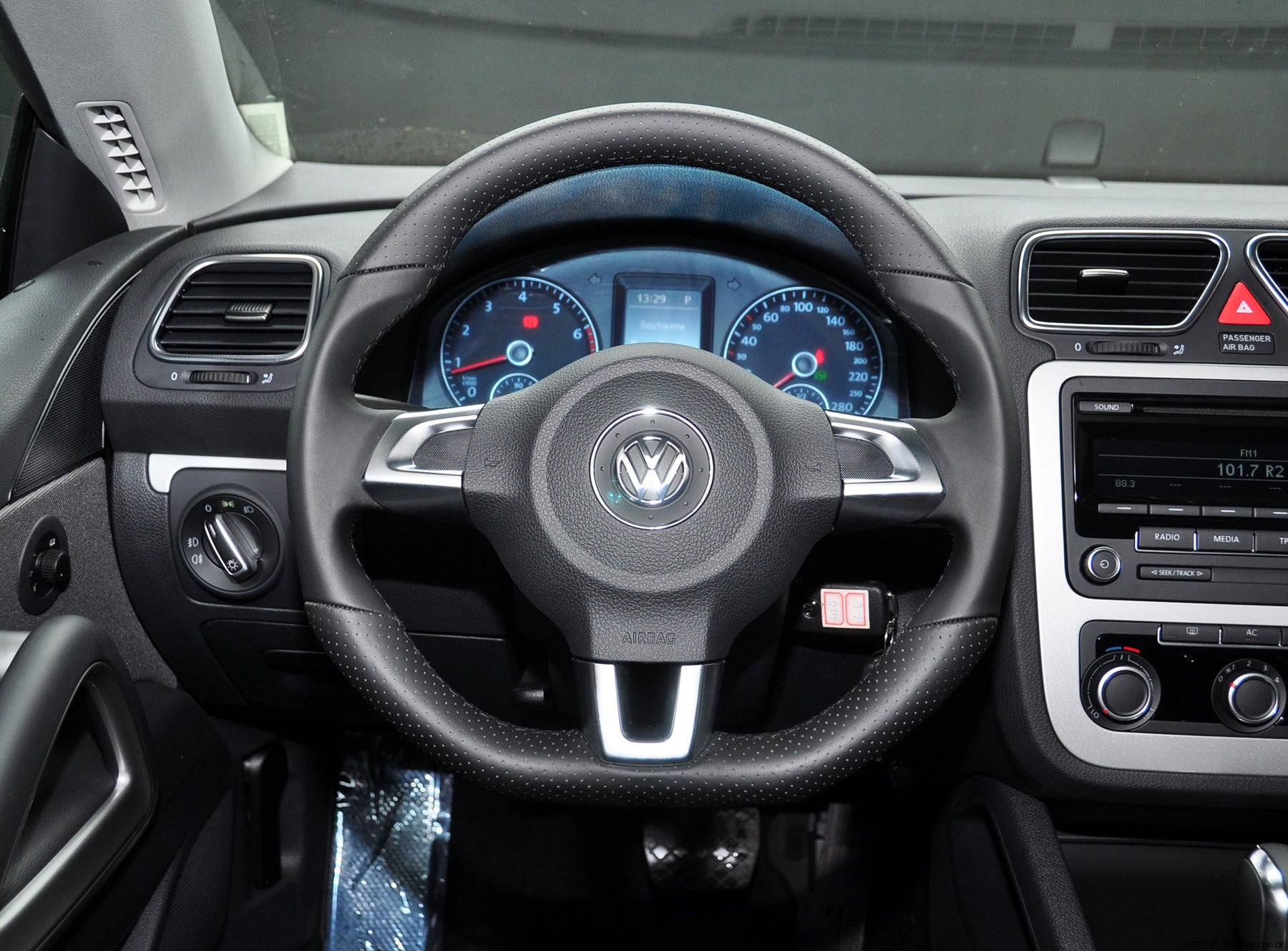 VW Polo Golf 6 Passat CC B7 Tiguan Touran Scirocco Steering Wheel Airbag