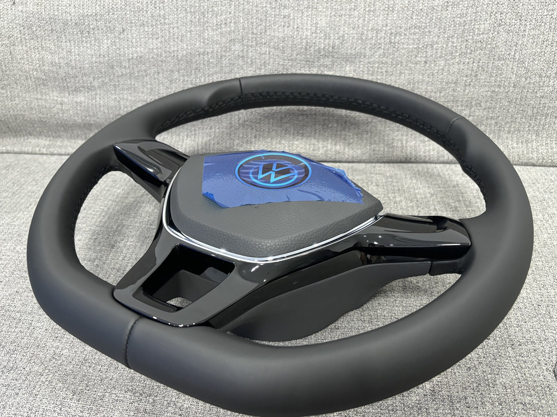 VW Golf7 Polo Caddy Touran Tiguan Jetta Sharan UP Leather Steering Wheel Genuine