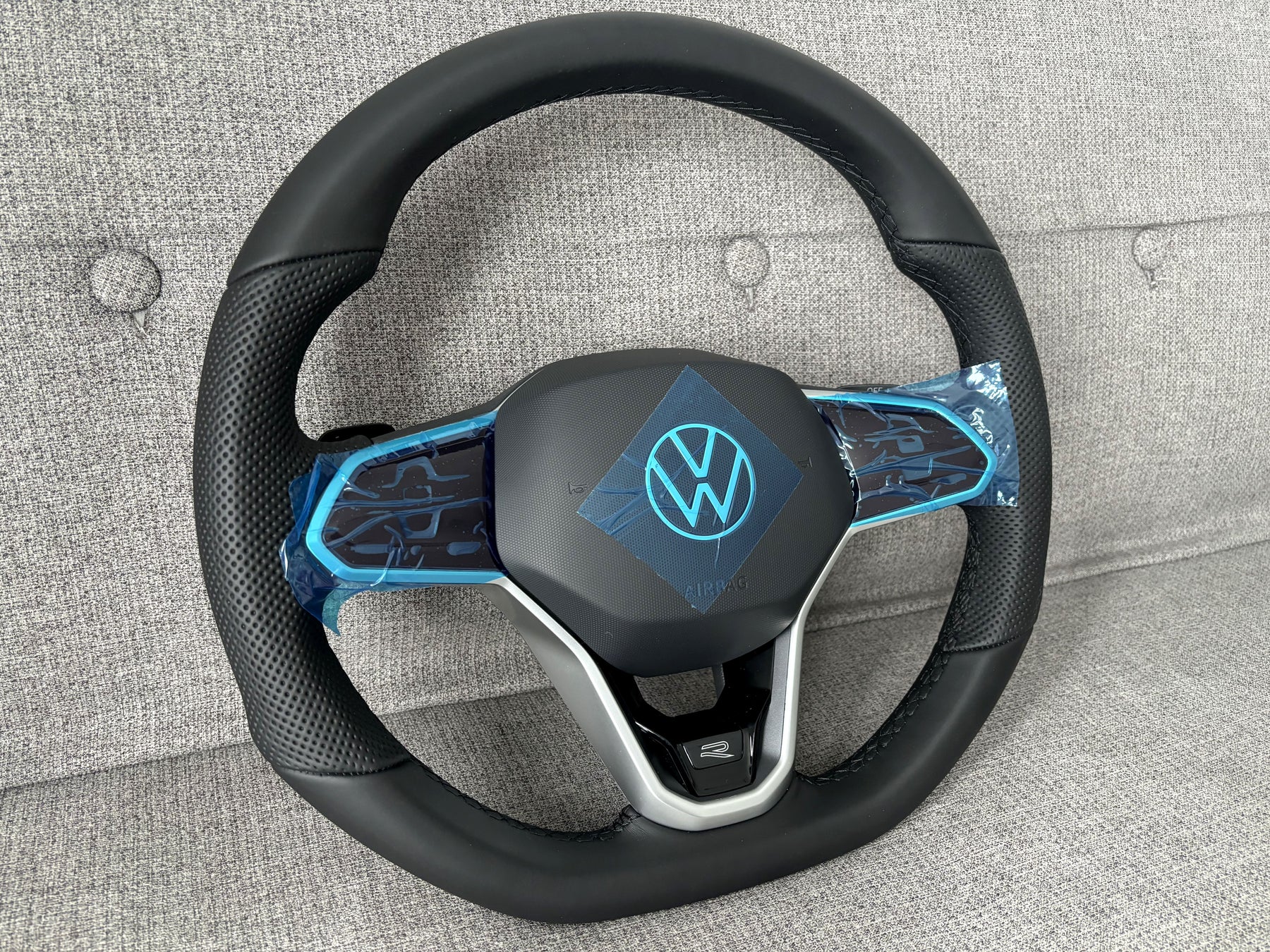 VW MK8 Golf Tiguan Toureg Caddy Passat R Heated Multifunction Steering Wheel ACC