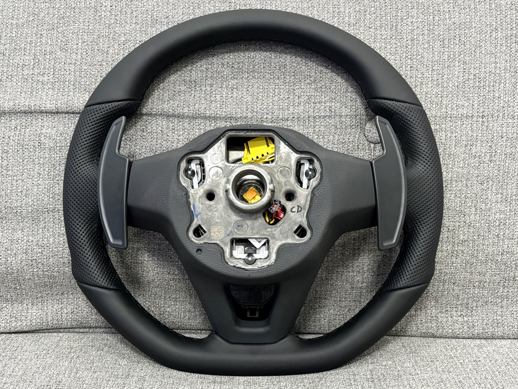 VW Full Black Steering Wheel With DSG Paddles Touareg Golf Touran Tiguan Caddy Passat T6