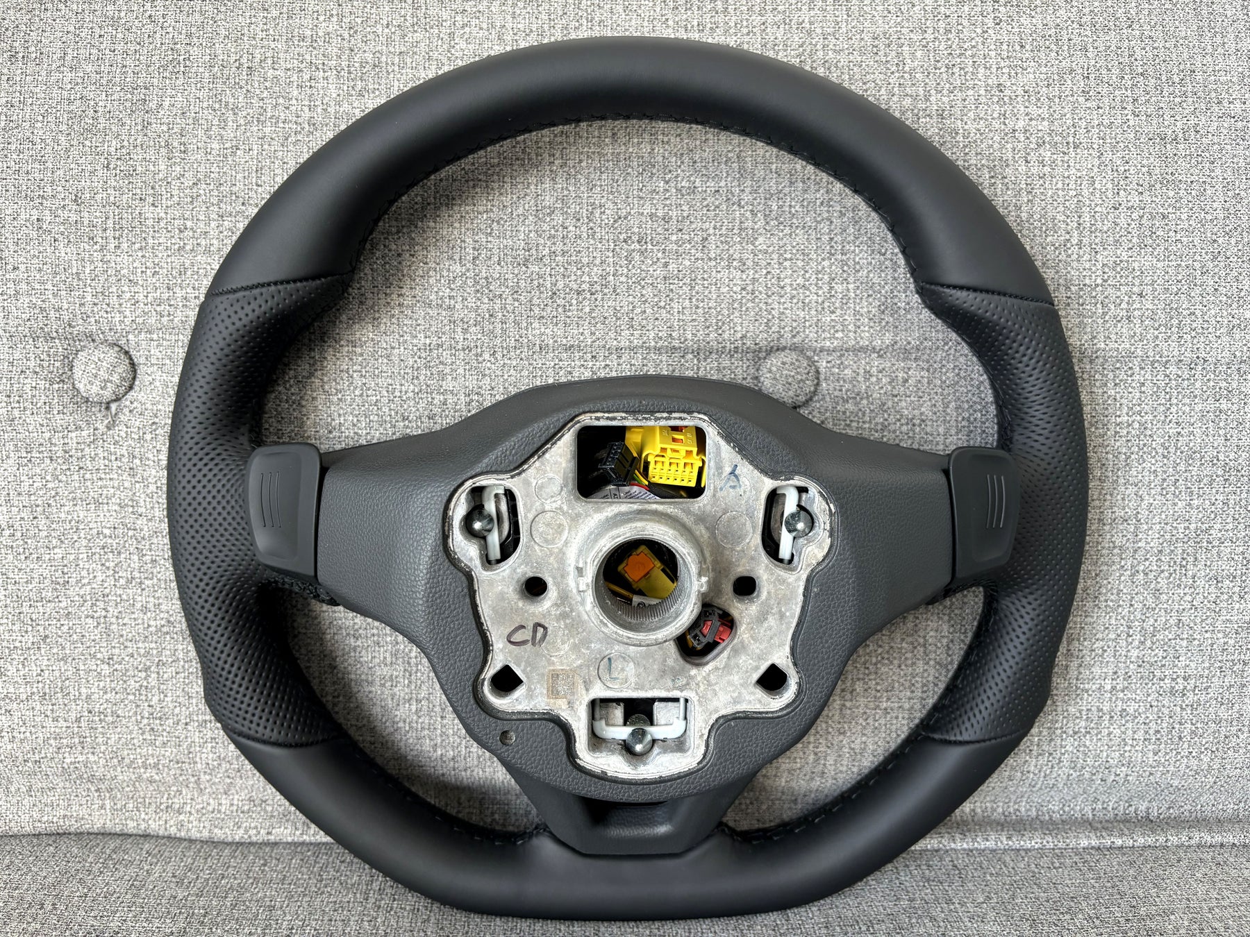 VW MK8 Golf Touran Tiguan Caddy Passat T6 Heated Steering Wheel With Paddles ACC