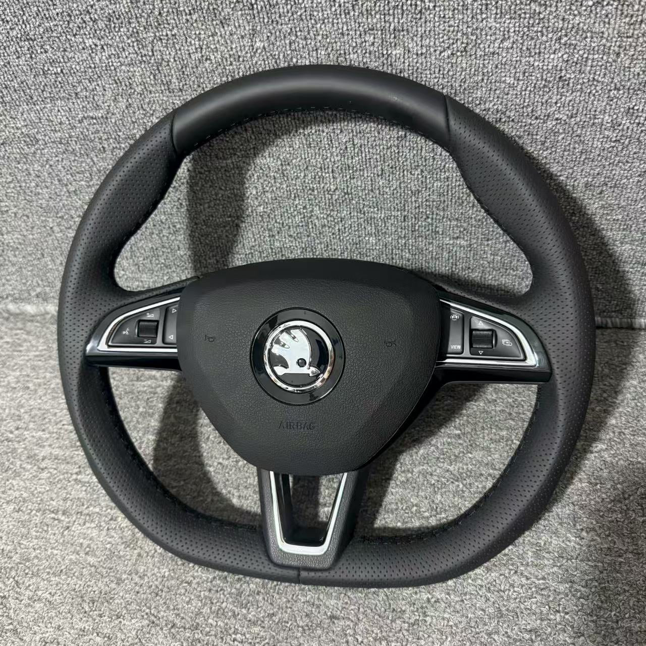 Skoda MK3 OCTAVIA YETI SUPERB RAPID Flat Buttom Leather Steering Wheel VRS Manua