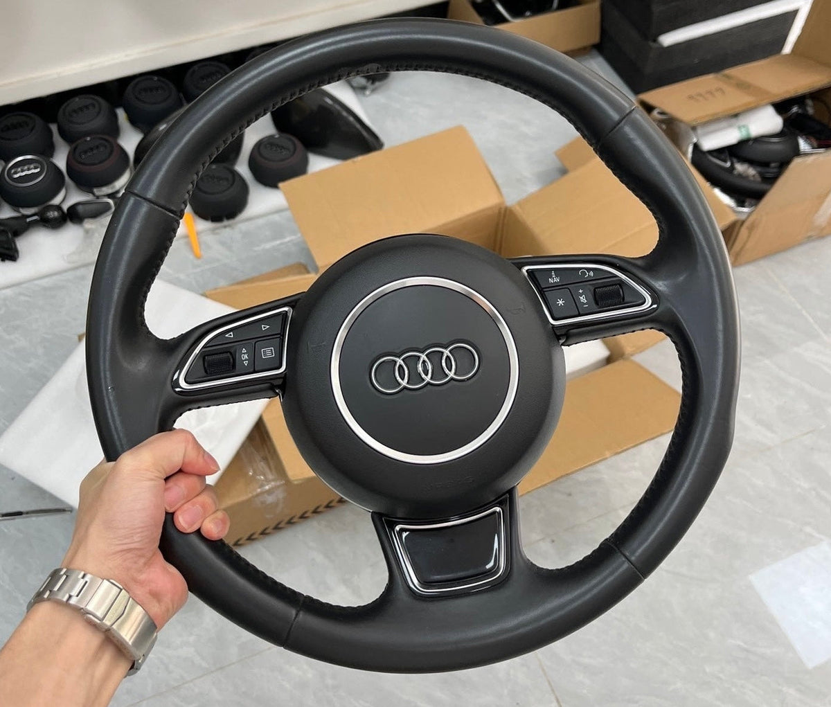 Audi A1 A3 Q3 8V 8X 8U Multifunctional Round Leather Steering Wheel Manual