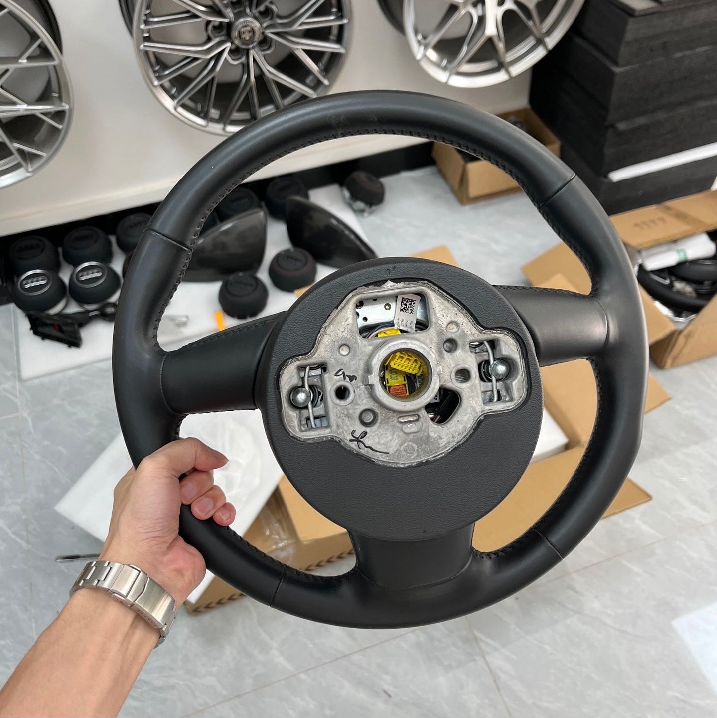 Audi A1 A3 Q3 8V 8X 8U Multifunctional Round Leather Steering Wheel Manual