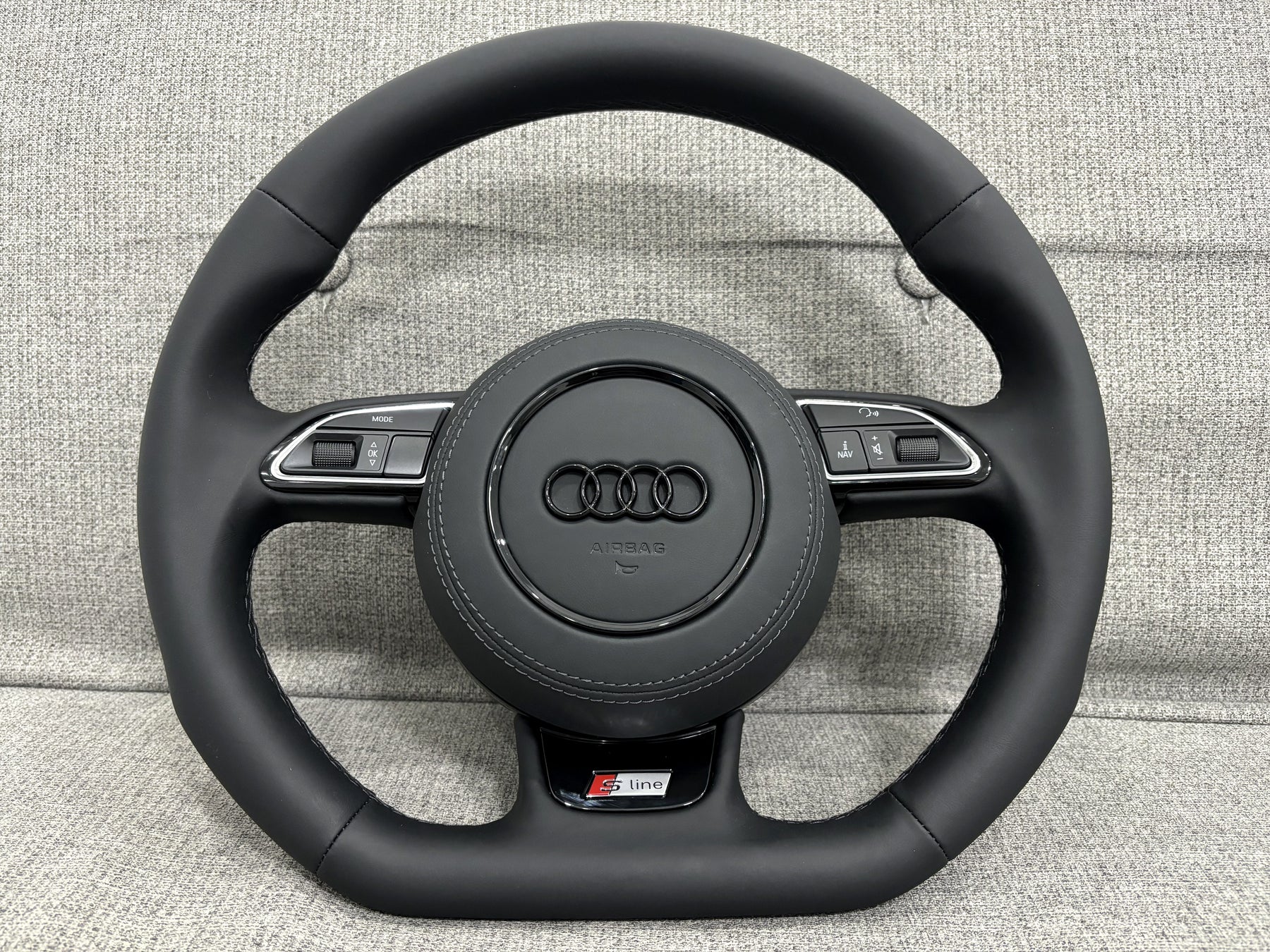 Audi A3 A1 Q3 8V 8X 8U S-Line Flat Bottom Steering Wheel With Leather Bag Manual